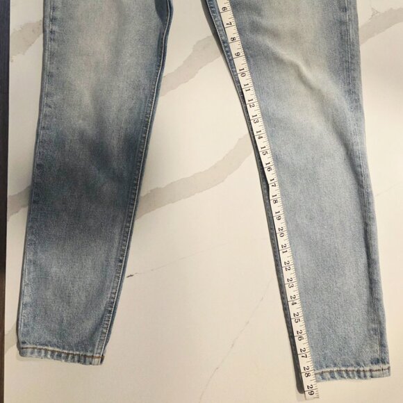 Boyish: Billy Light Wash High Rise Jeans: Size 27 - Picture 3 of 6